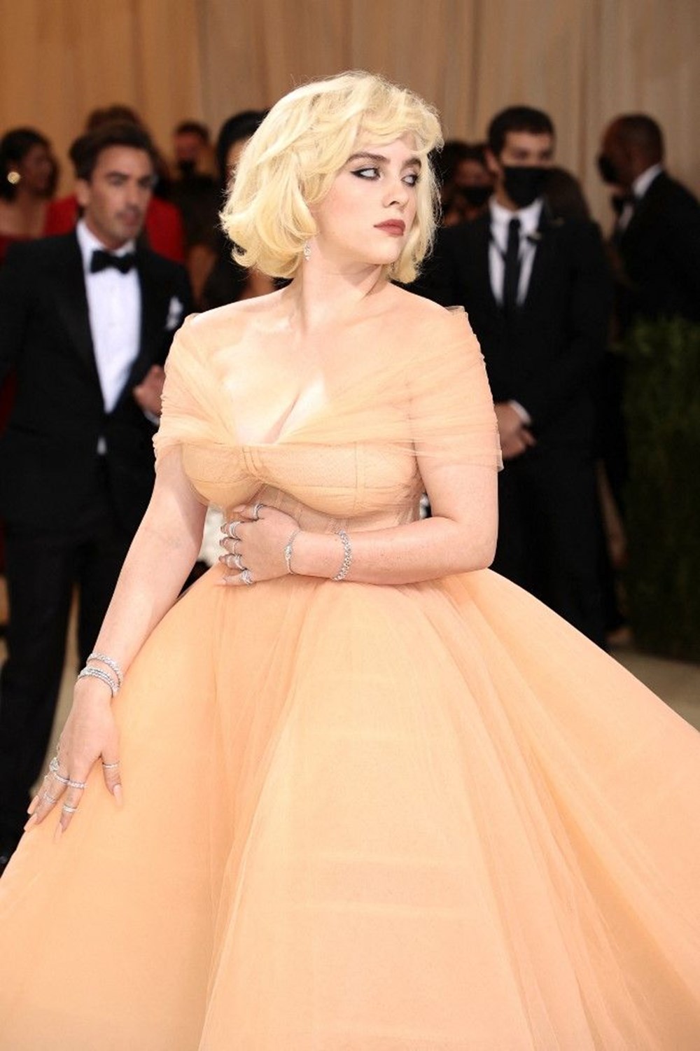 2021 MET Gala'nın en ilginç kıyafetleri - 23