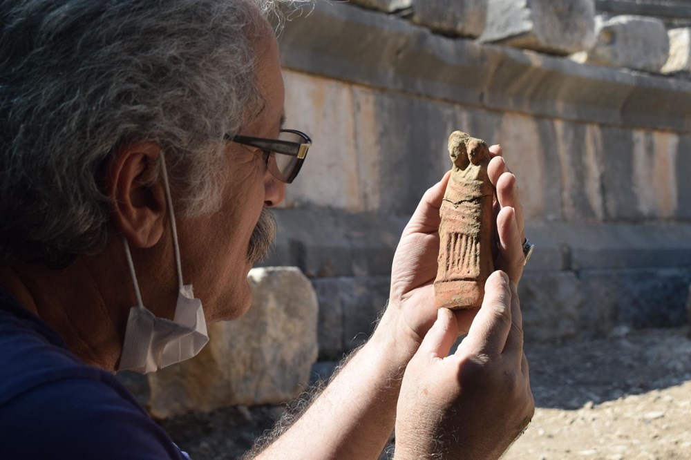 Myra Antik Kenti’nde hepsi bir arada 50’den fazla heykelcik bulundu - 7
