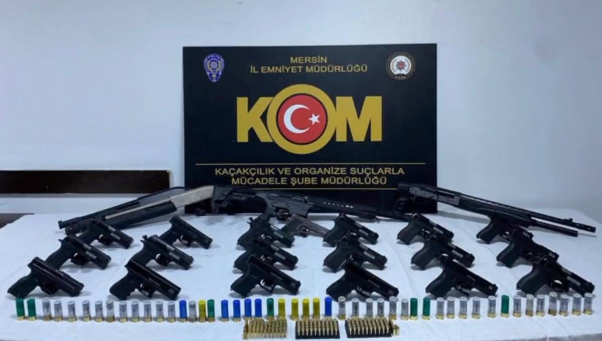 Bakan Yerlikaya: 12 ilde 217 ruhsatsız silah ele geçirildi Bakan Yerlikaya: 12 ilde 217 ruhsatsız silah ele geçirildi