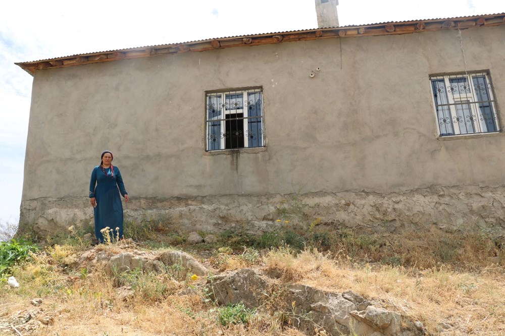 Bir evden 100 yılan çıktı - 9