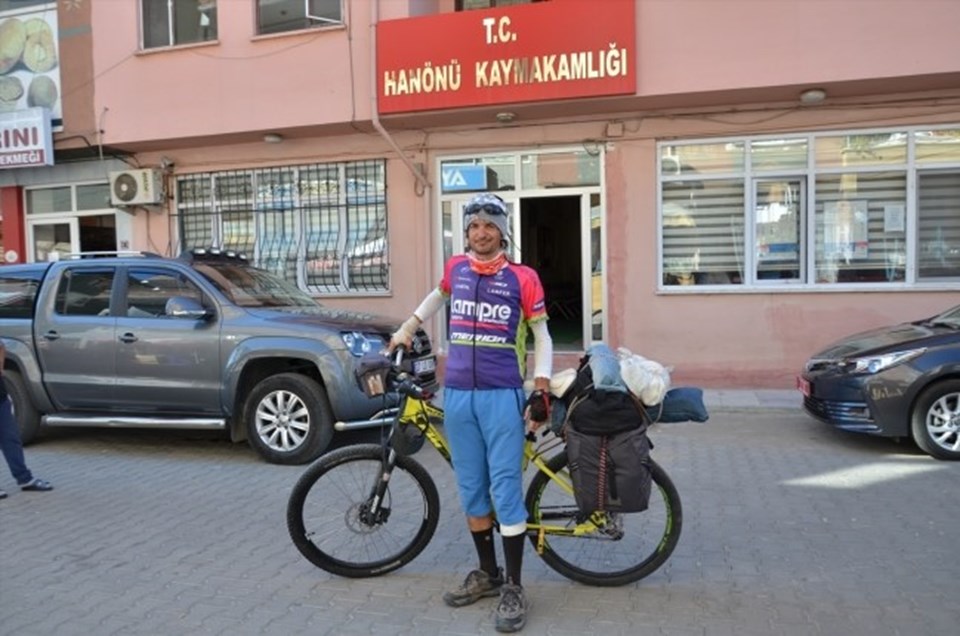 1 aydır bisikletle Türkiye'yi turluyor - 1