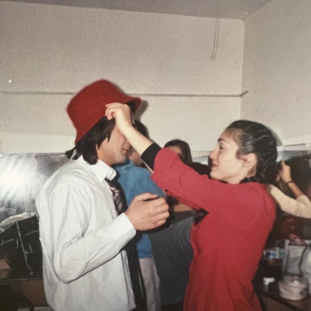 Özcan Deniz'den nostaljik paylaşım (Ünlülerin çocukluk ve gençlik halleri) - 82