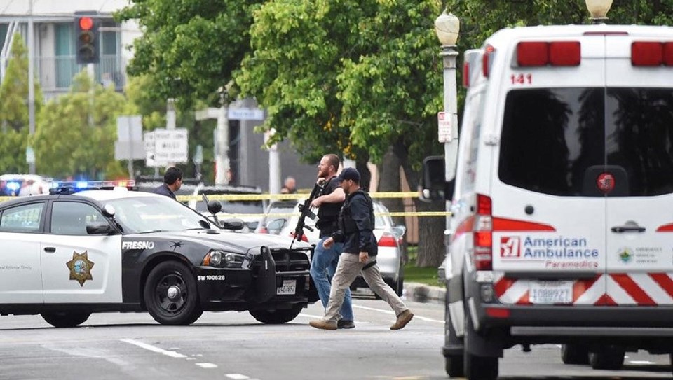 California'da silahlı saldırı: 3 ölü - 1