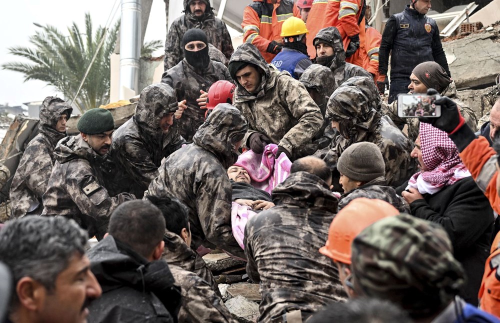 Kahramanmaraş'ta 7,7 ve 7,6 büyüklüğünde deprem - 33