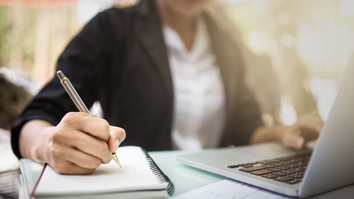 Ikinci Ogretim Ogrencileri Online Derslerden Sikayetci Ntv