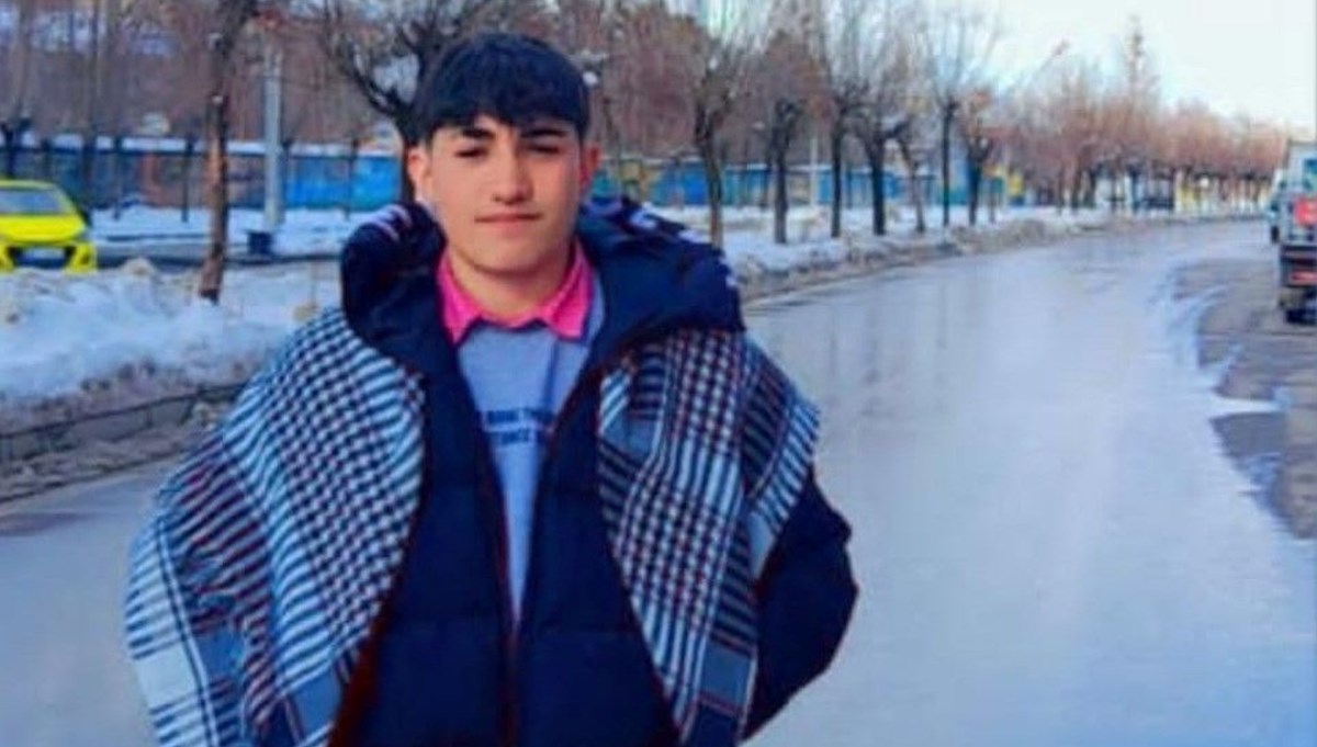 2 gündür haber alınamayan liseli Bedirhan'ın cansız bedeni bulundu 2 gündür haber alınamayan liseli Bedirhan'ın cansız bedeni bulundu