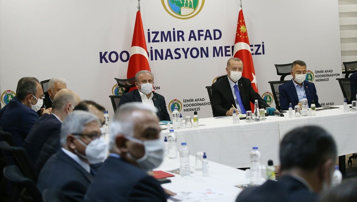 Cumhurbaşkanı Erdoğan deprem bölgesinde: 103 kişi enkazdan sağ olarak kurtarıldı
