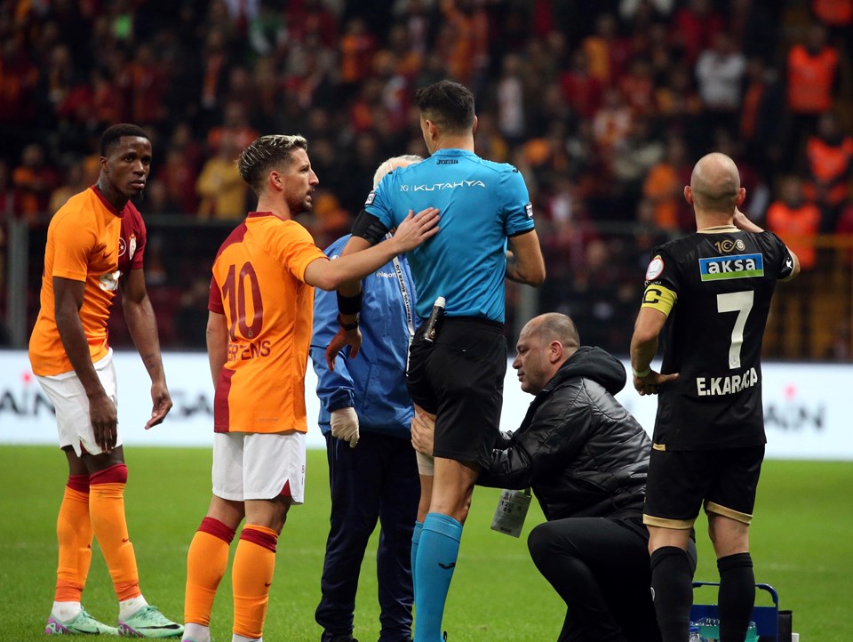Galatasaray-Alanyaspor maçında hakem değişikliği - 1