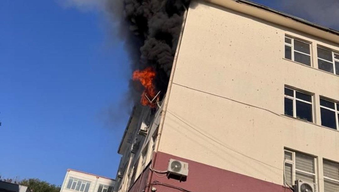 Şanlıurfa'da Hükümet Konağı'nda korkutan yangın