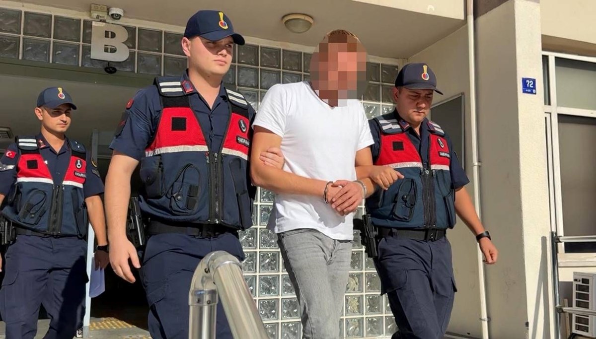 Halasının evinden zeytinyağı çaldı