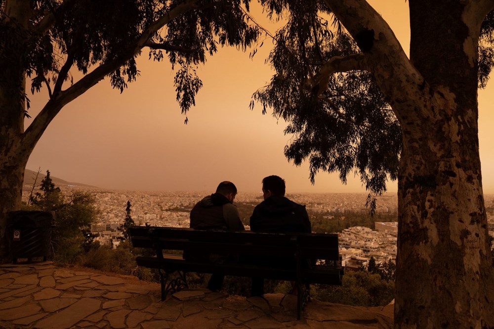 Atina'da Afrika'dan taşınan çöl tozu etkili oluyor - 8
