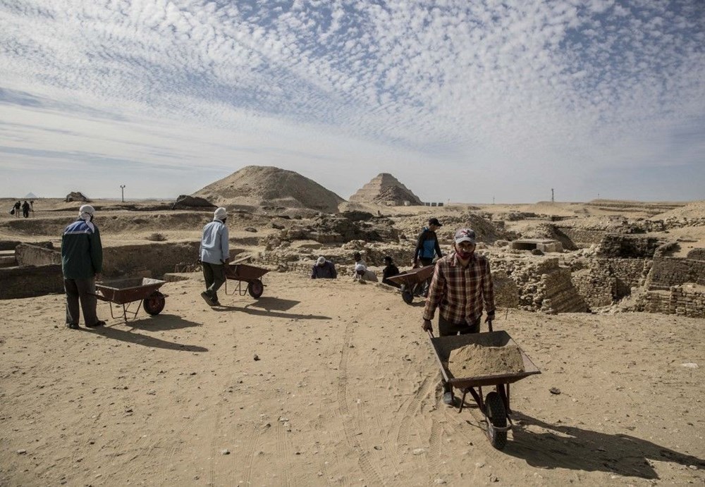 Mısır'ın Saqqara nekropolünde 3 bin 500 yıllık keşif: Kraliçe Naert'in cenaze tapınağı bulundu - 4