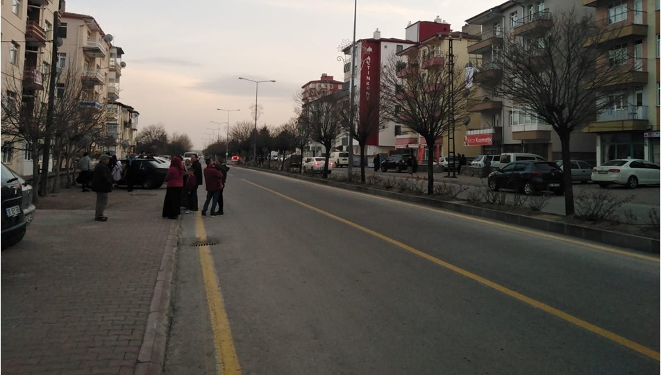 SON DAKİKA: Kayseri'de 4,4 ve 4 büyüklüğünde iki deprem | Son depremler