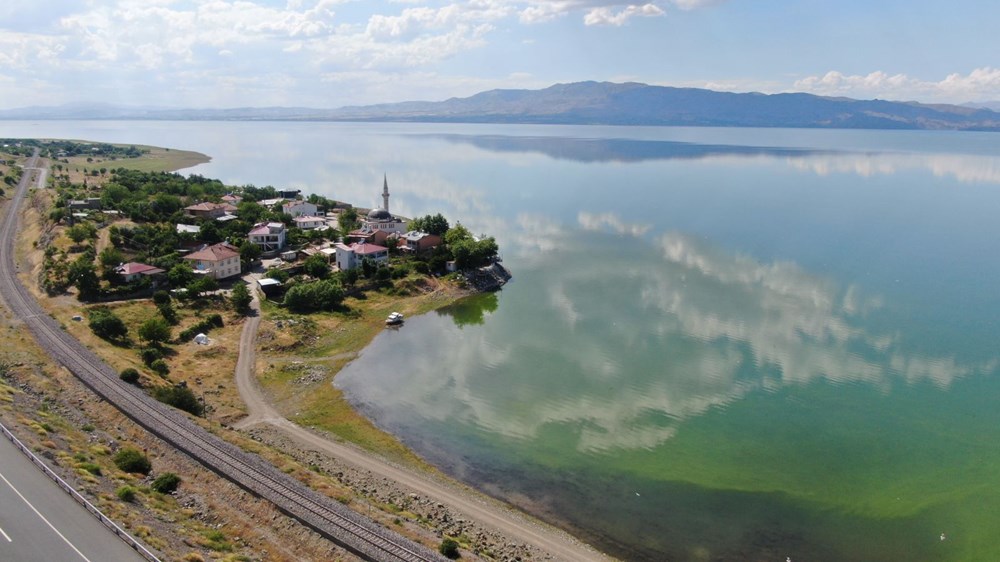 Baraj suları yükselince köy, yarımadaya dönüştü - 2