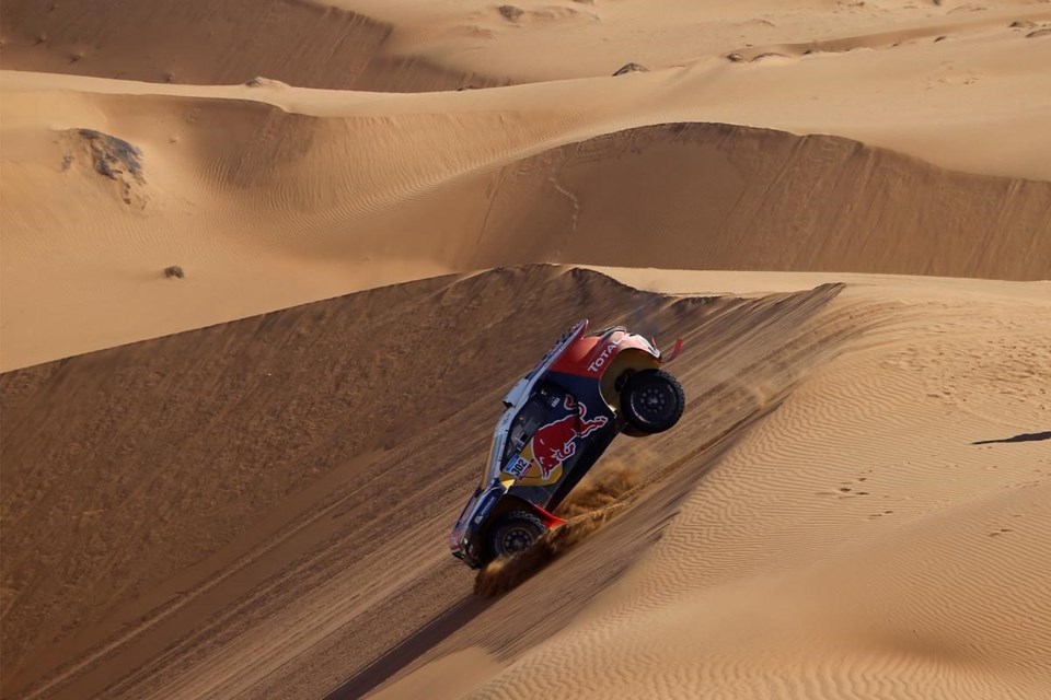 Peugeot Sport, Dakar Rallisi'ne geri döndü - 1