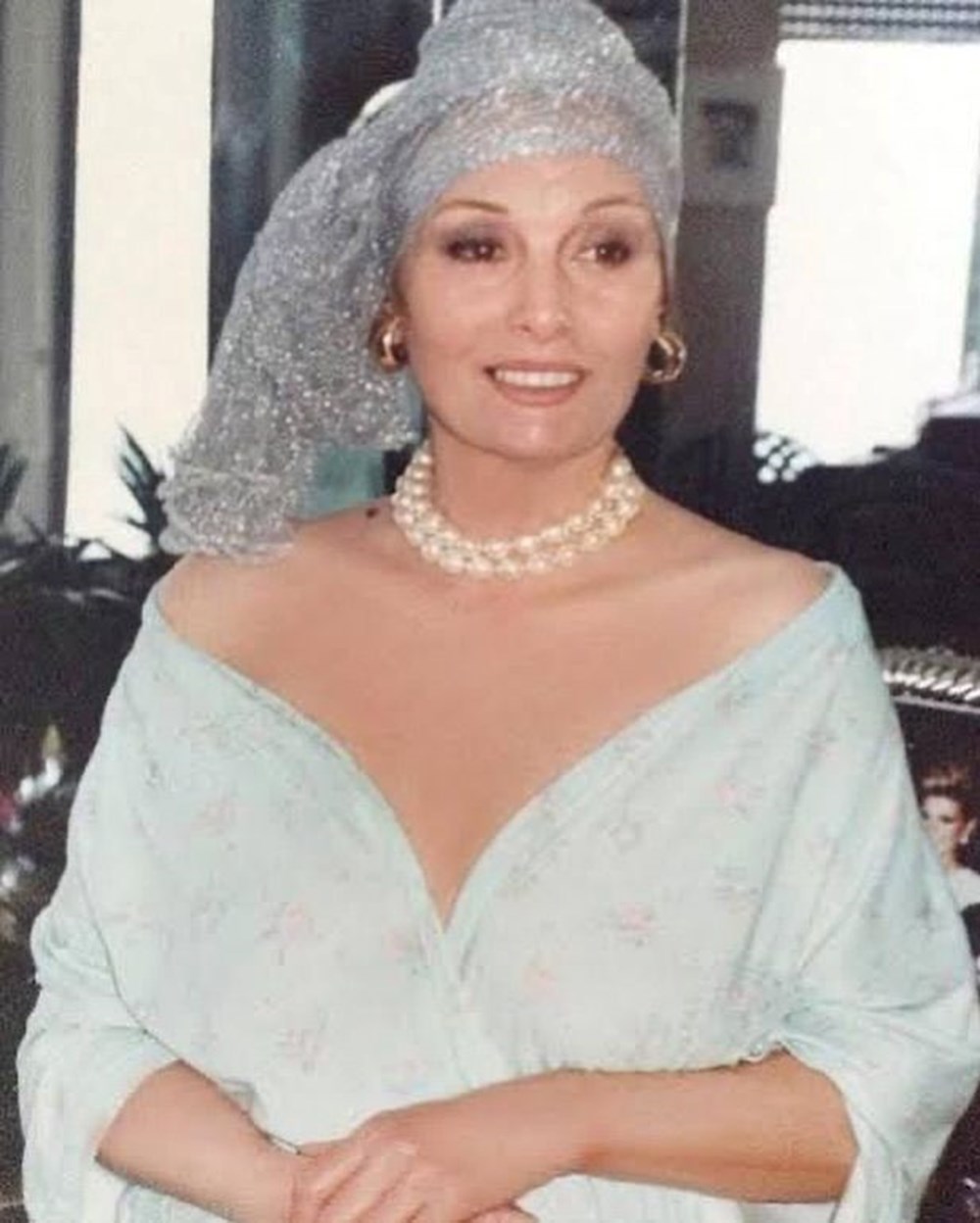 Ajda Pekkan annesini ölüm yıl dönümünde andı - 2