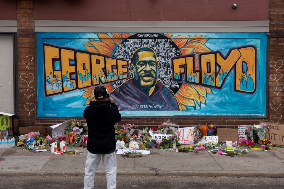 Siyahi Floyd'un ölümüyle başlayan protestolar sonrası Minneapolis'te sokağa çıkma yasağı getirildi - 1