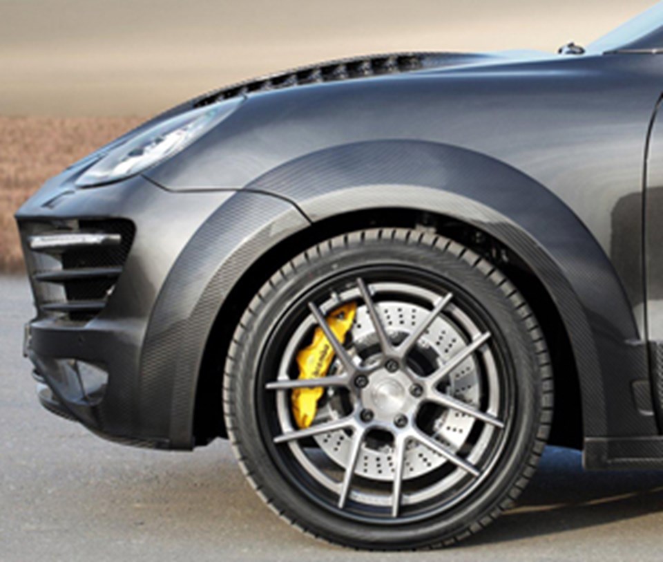 Karbon-Fiber temalı Porsche Cayenne Turbo - 2