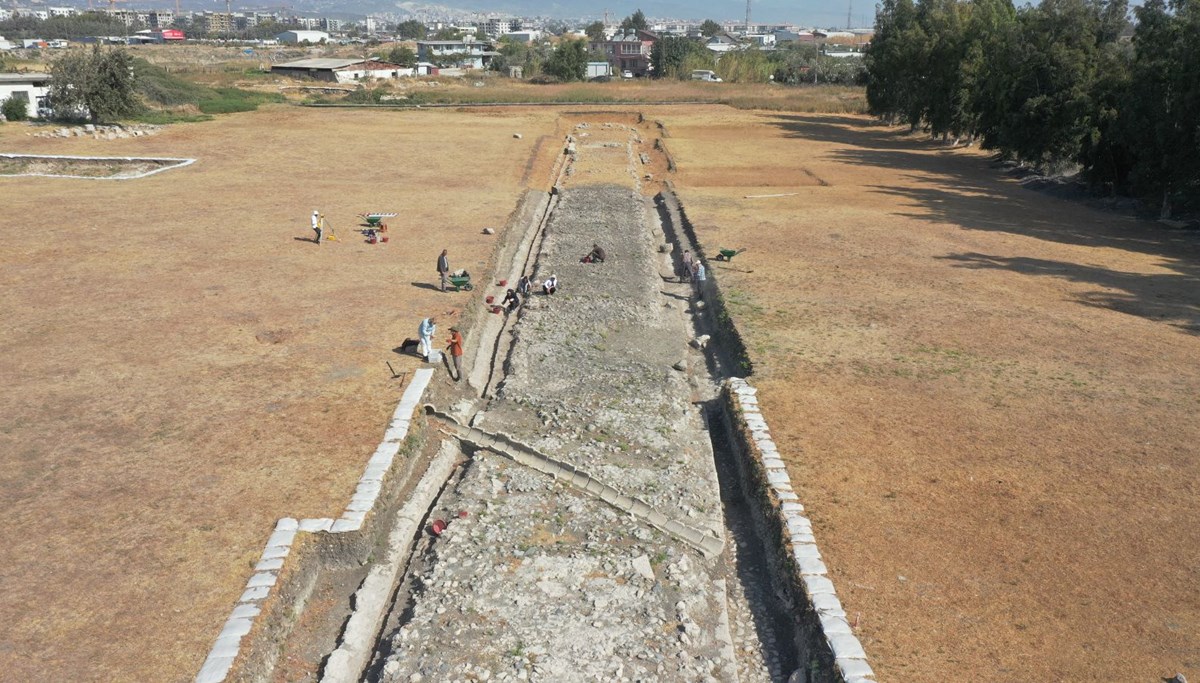 Antik Hipodrom'da kazı çalışmaları sürüyor