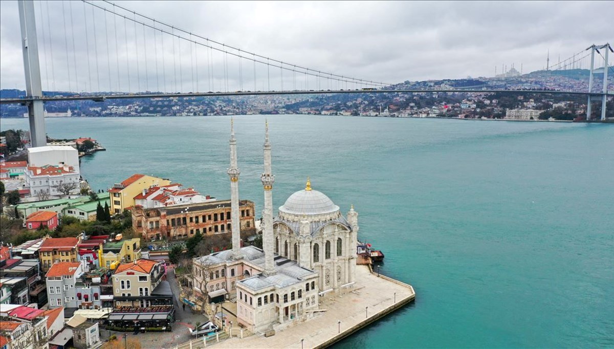 İstanbul için 49 belediye başkan adayı yarışacak: Avukattan, emekliye, gazeteciden nörobilim uzmanına bağımsız adaylar ve vaatleri İstanbul için 49 belediye başkan adayı yarışacak: Avukattan, emekliye, gazeteciden nörobilim uzmanına bağımsız adaylar ve vaatleri