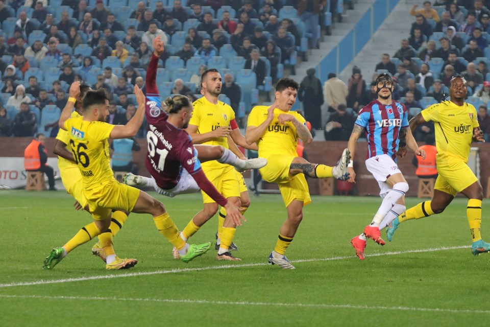 SON DAKİKA: Trabzonspor farka koştu - 1