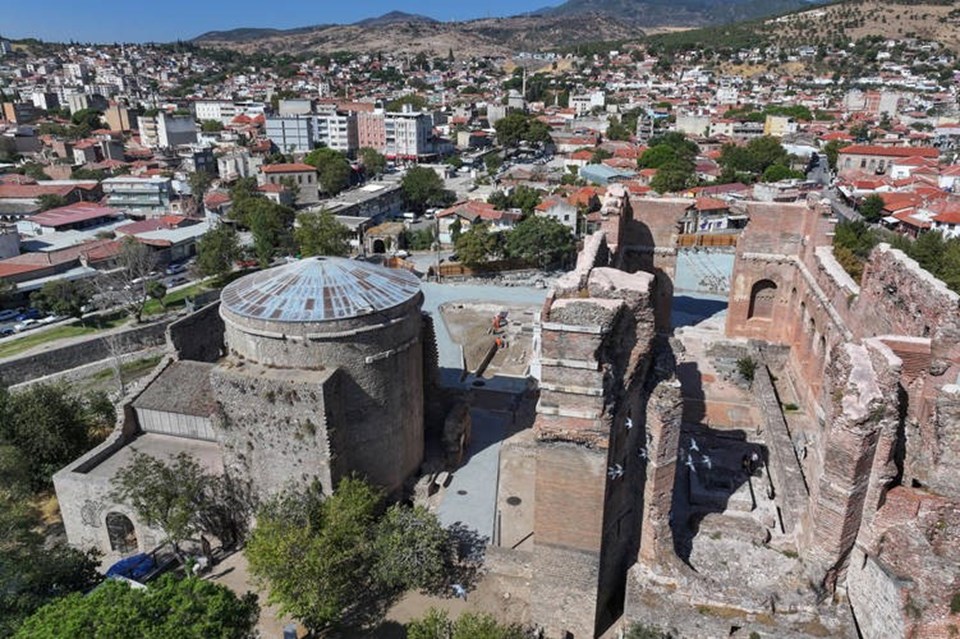 Pergamon Antik Kenti'ndeki Kızıl Avlu ziyarete açılacak - 2