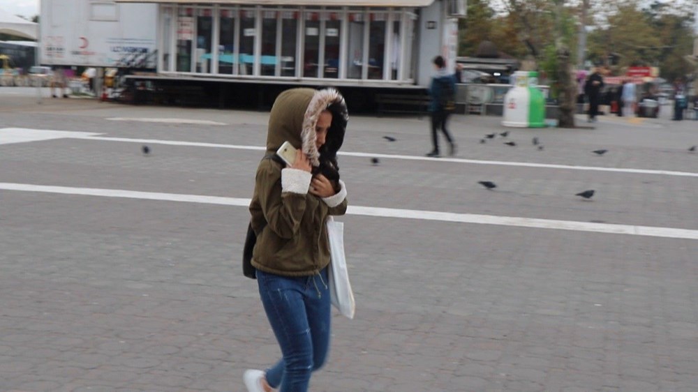 İstanbul'da gökyüzünü kara bulutlar kapladı - 4