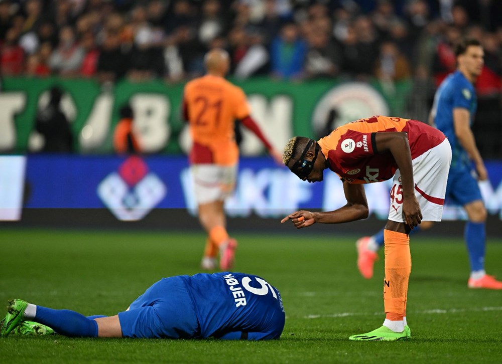 "Yere göğe konulamadı, futbolu saç baş yoldurttu!" Spor yazarlarından Galatasaray yorumları - 7