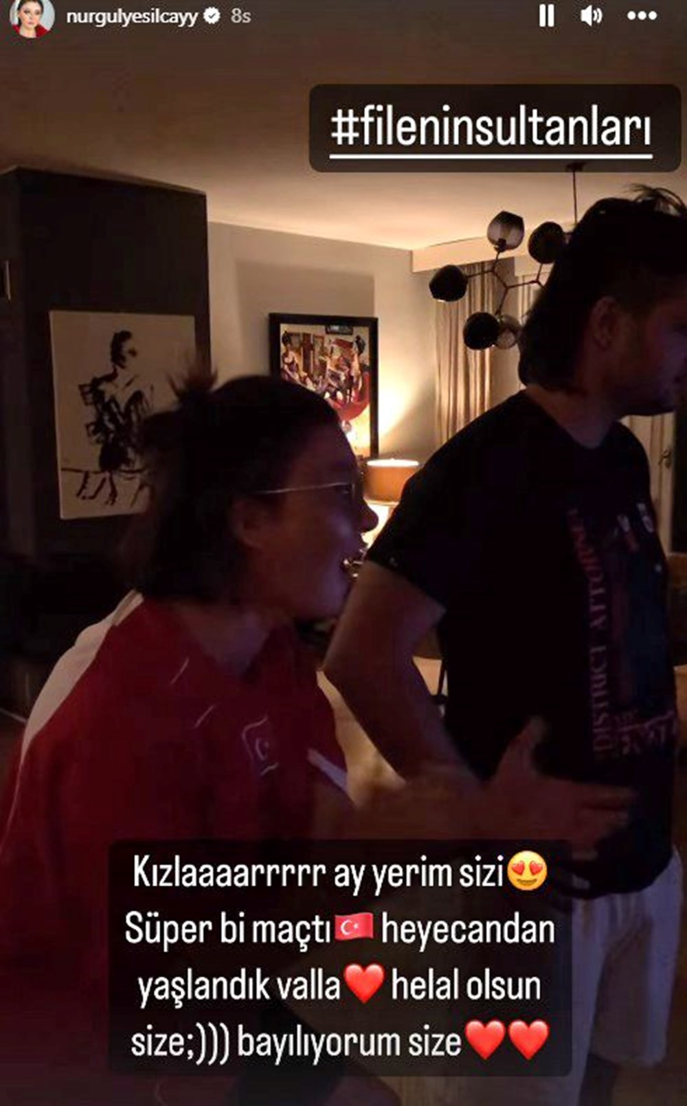 Ünlü isimlerden Filenin Sultanları'na: Şampiyonluk size çok yakıştı - 4