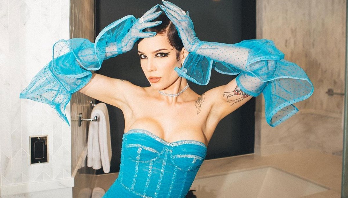 Halsey'den Ramazan Bayramı kutlaması