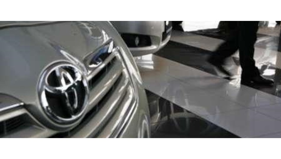 Toyota 2.3 milyon aracı geri çağırıyor