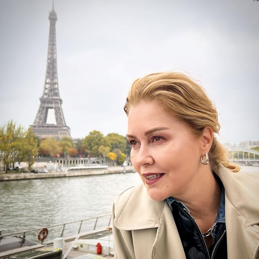 Dilan Çiçek Deniz geçmişe götürdü (Ünlülerin çocukluk ve gençlik halleri) - 146