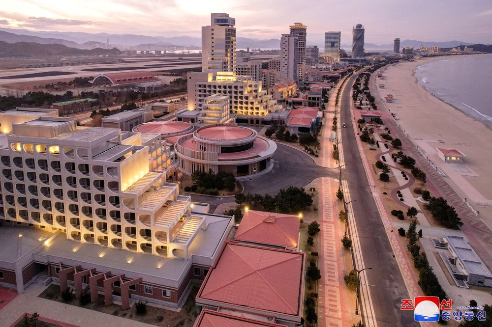 Füze sahasından turist cennetine: Kuzey Kore'nin lüks tatil köyü, türünün tek örneği! - 6