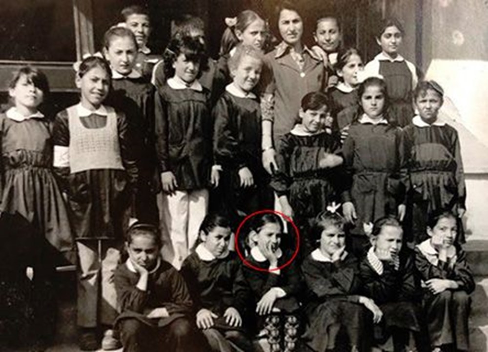 Ünlü isim geçmişe götürdü: "Oyuncu olacağını nasıl anlamadın" (Ünlülerin çocukluk ve gençlik halleri) - 452
