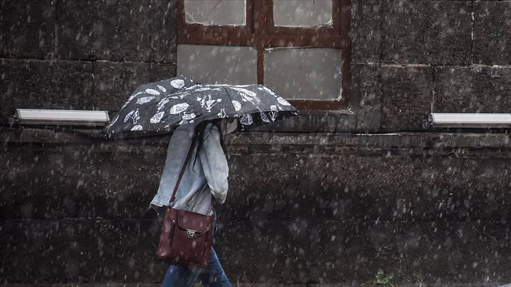 İstanbul'da kuvvetli sağanak yağış: Valilik MGM ve Akom'dan art arda uyarılar - 7