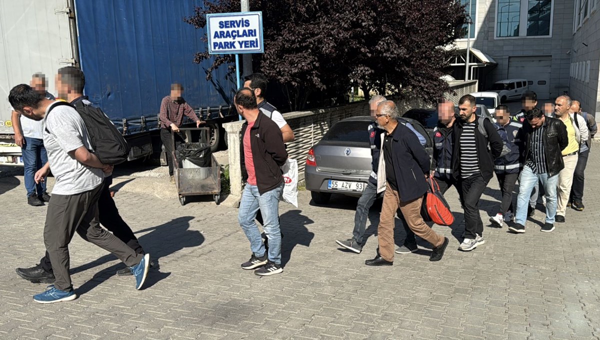Dönerciye FETÖ operasyonu: Adliyeye sevk edildiler Dönerciye FETÖ operasyonu: Adliyeye sevk edildiler