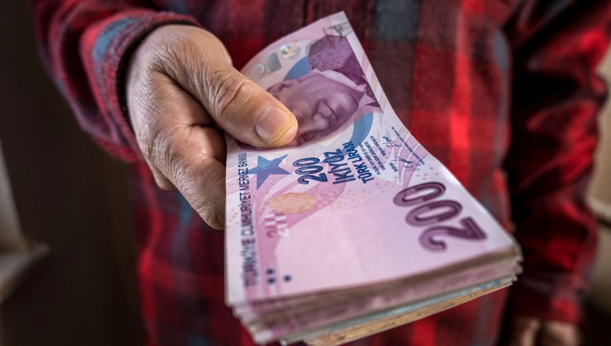 Emeklilerin fark ödemeleri için tarih belli oldu: Emekli maaş farkı ne kadar? Emeklilerin fark ödemeleri için tarih belli oldu: Emekli maaş farkı ne kadar?