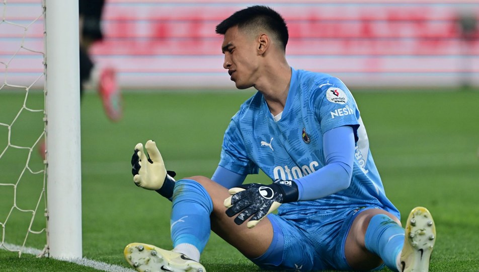 İrfan Can Eğribayat: "Özür dilesek ne olacak?"