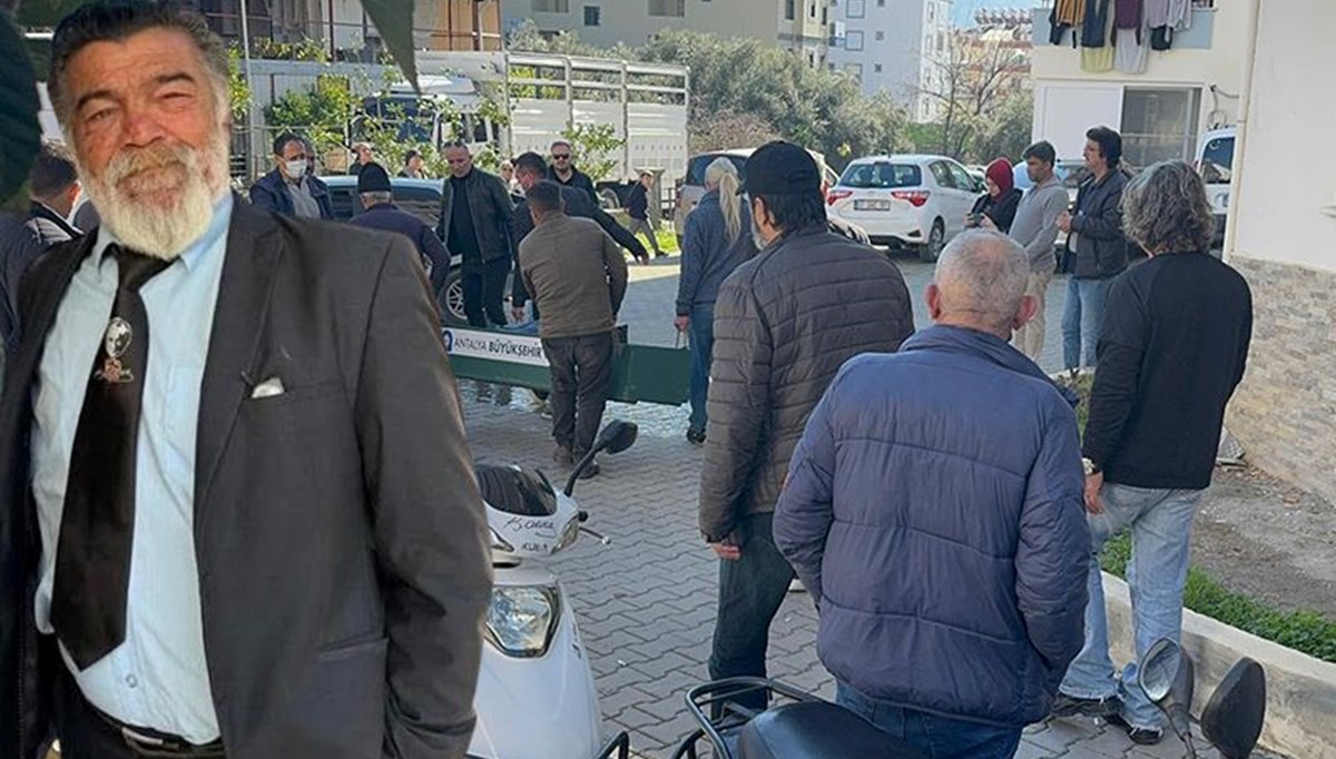 Yaşlı adam evde ölü bulundu Yaşlı adam evde ölü bulundu