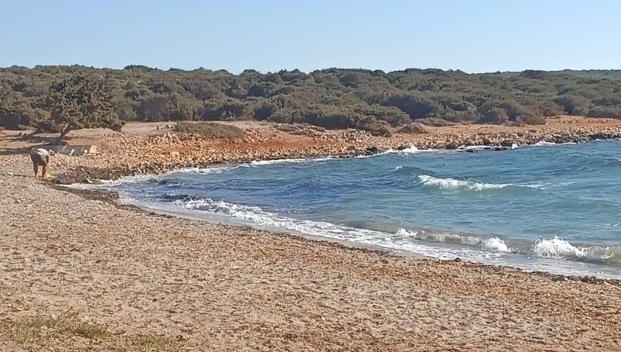 Göçmen botundan düşen anne ve çocuğu öldü