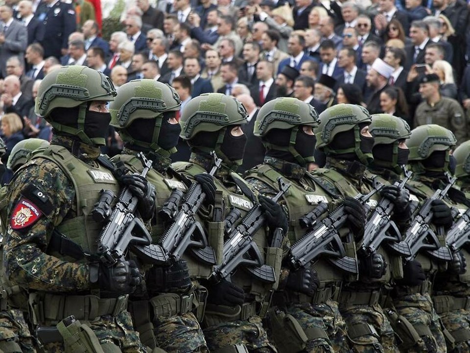 Sırbistan-Kosova gerilimi: Vucic'ten orduya 'Hazır ol' emri - 1