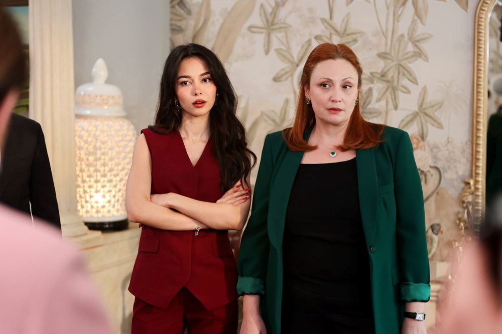 Yalı Çapkını'nda Ferit ve Seyran evleniyor!