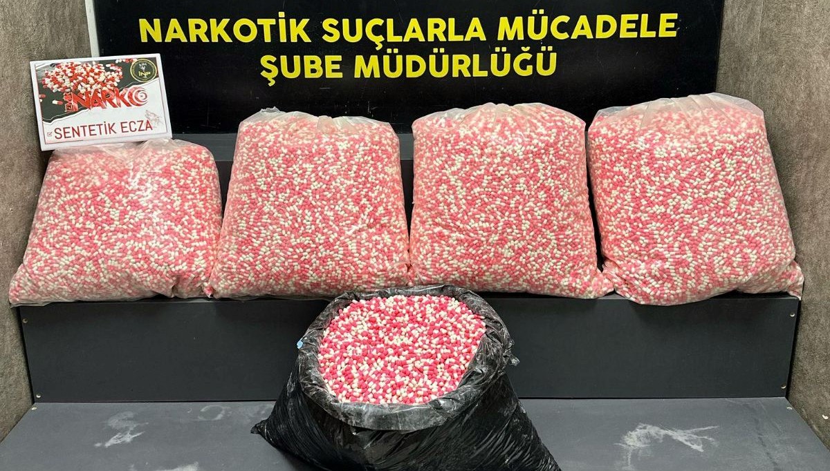 İzmir'de uyuşturucu operasyonu