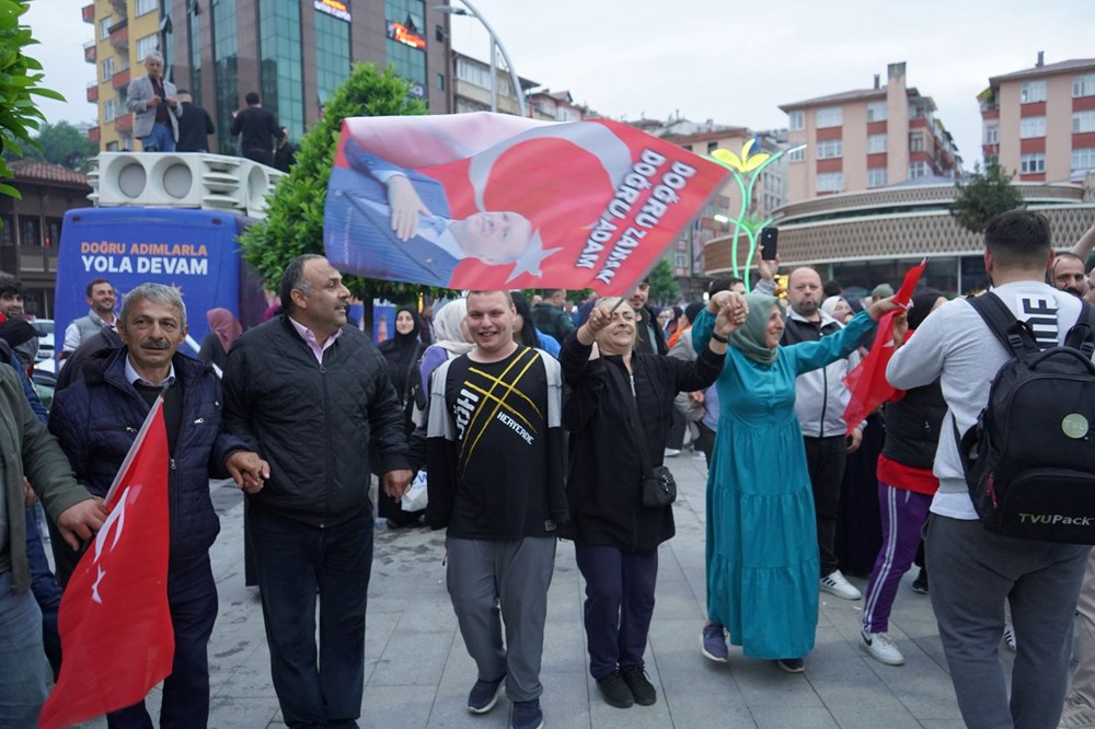 Cumhurbaşkanlığı seçimlerinin ardından Türkiye'den seçim kutlamaları - 16