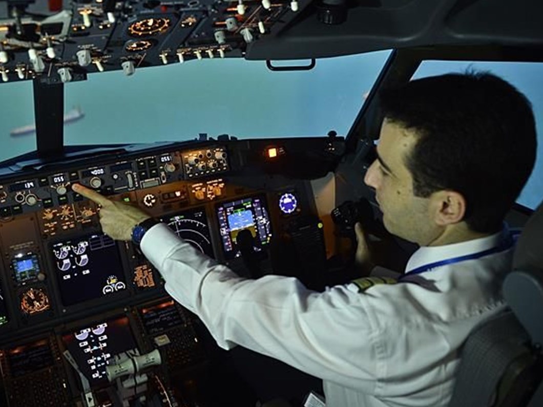 Thy Pilot Aliminda Thk Universitesi Mezunlarina Oncelik Verecek Ntv