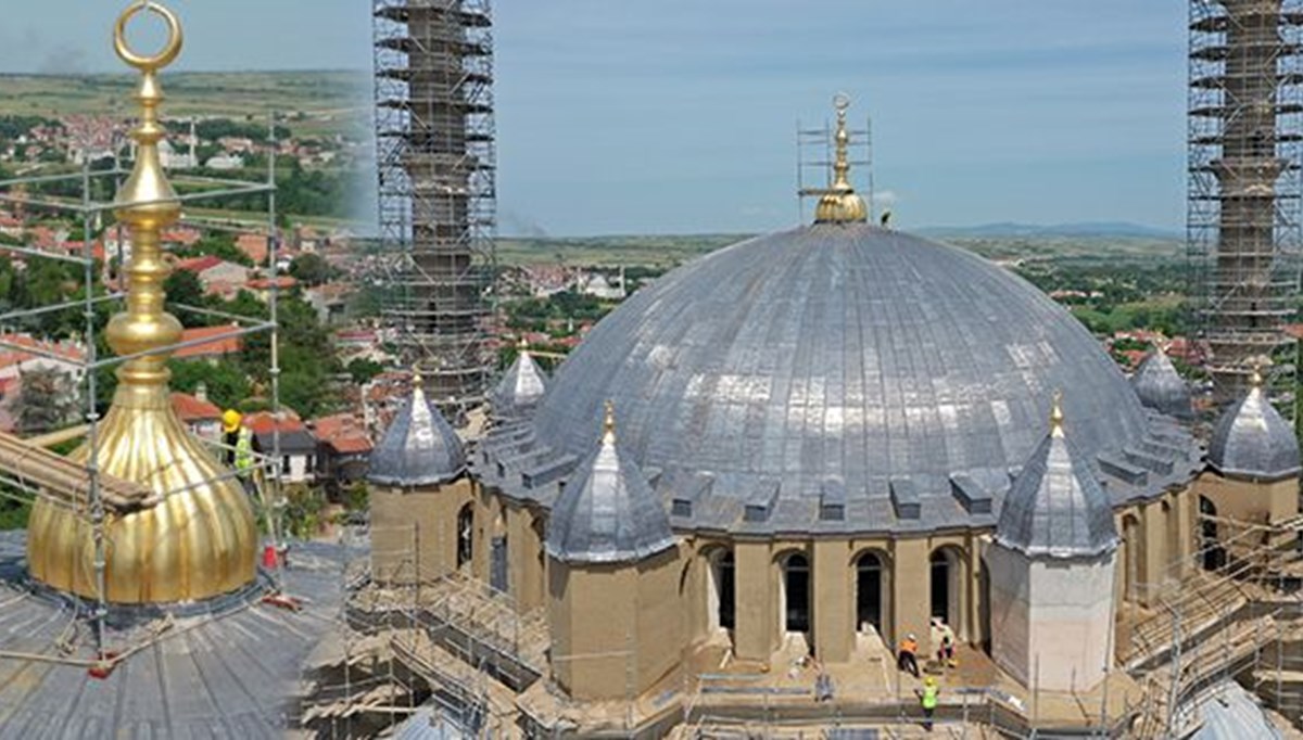Selimiye Camisi'nin ana kubbe aleminin montajı tamamlandı