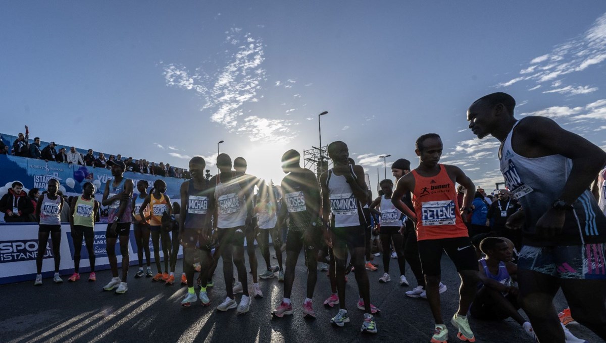 45. İstanbul Maratonu'nu erkeklerde ve kadınlarda Kenyalı atletler kazandı