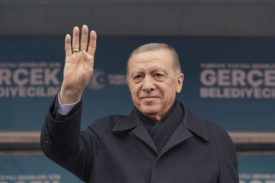 Cumhurbaşkanı Erdoğan: Milletimiz siyasi şantajcılara itibar etmez - 1