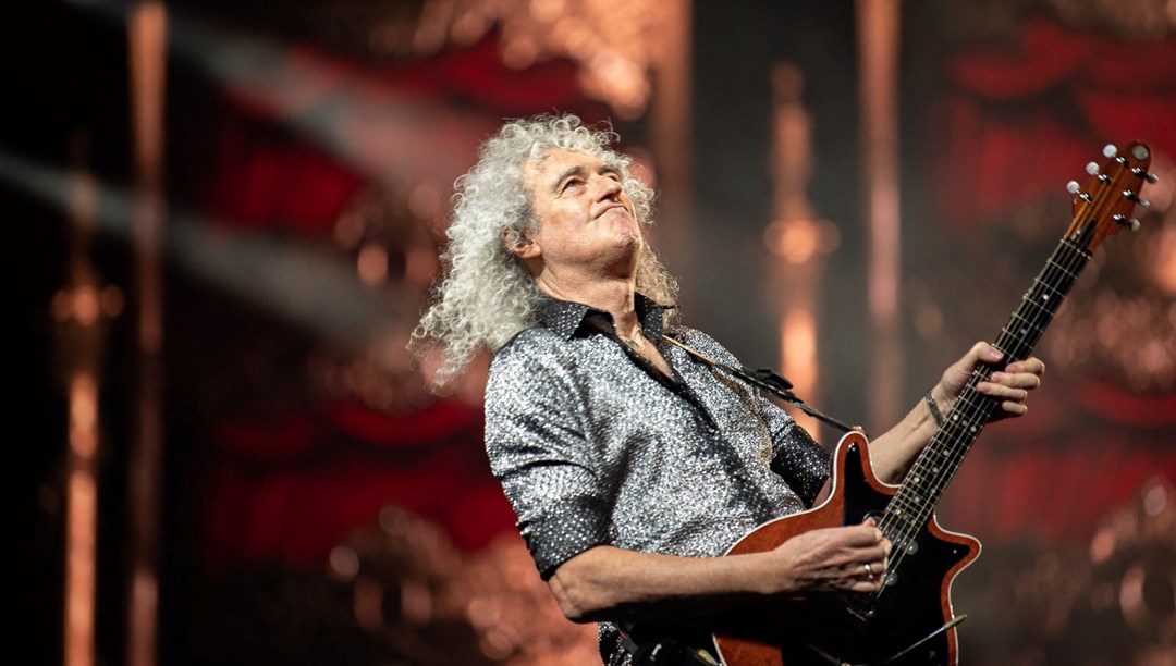 Queen grubunun efsanevi gitaristi Brian May felç geçirdi