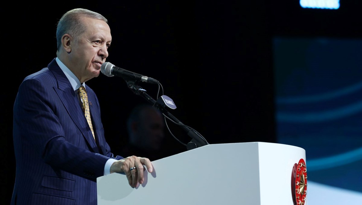 Cumhurbaşkanı Erdoğan: Sadece 8 Mart değil yılın kalan 364 günü de kadınların günüdür Cumhurbaşkanı Erdoğan: Sadece 8 Mart değil yılın kalan 364 günü de kadınların günüdür